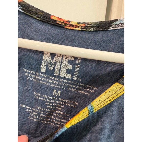 Despicable Me Minion Made Mens Tank Top Blue Floral Print Medium - Picture 4 of 6